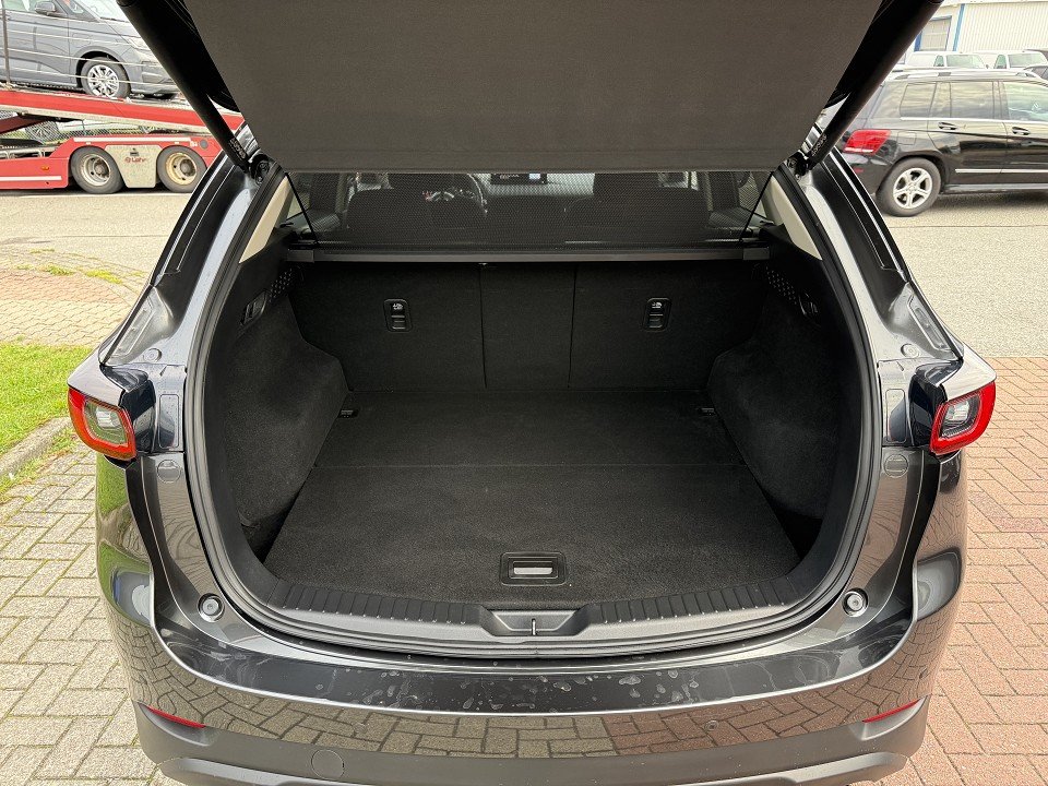 Fahrzeugabbildung Mazda CX-5 2.0L SKYACTIV G 165ps 6MT ADVANTAGE
