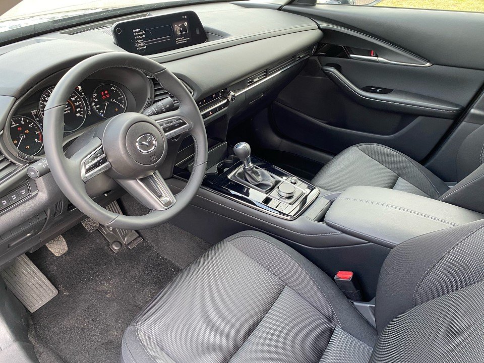 Fahrzeugabbildung Mazda CX-30 SKYACTIV-G 2.0 6GS AL-SELECTION A18 DES-P