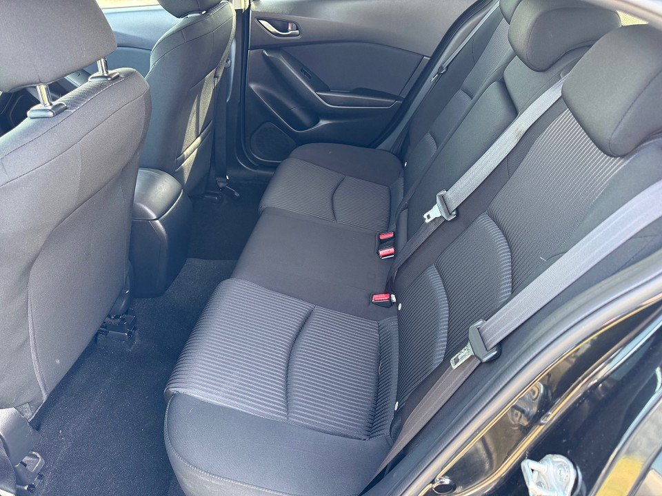 Fahrzeugabbildung Mazda 3 SKYACTIV-G 120 6GS AL-SPORTS NAV