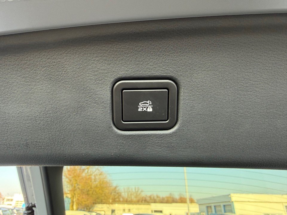 Fahrzeugabbildung Mazda 6E EV 258ps 1AT RWD Takumi Plus