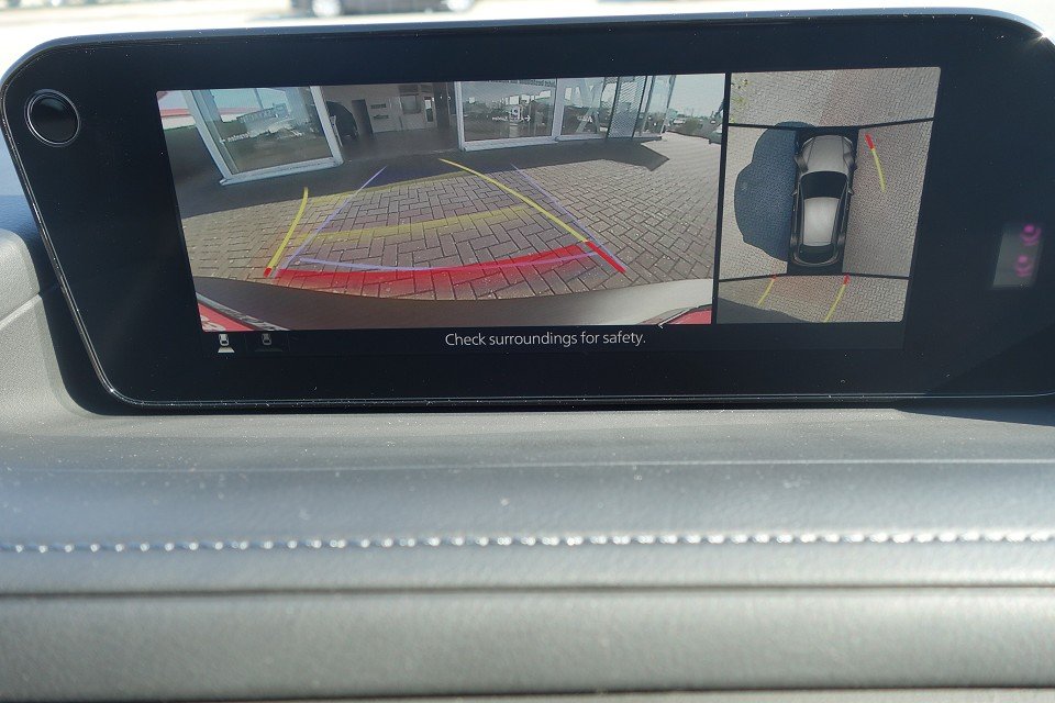 Fahrzeugabbildung Mazda CX-30 SKYACTIV-X 2.0 M Hybrid 100th Anniversary