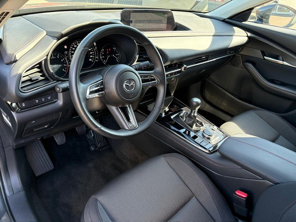 Fahrzeugabbildung Mazda CX-30 SKYACTIV-G 2.0 M Hybrid AL-HOMURA