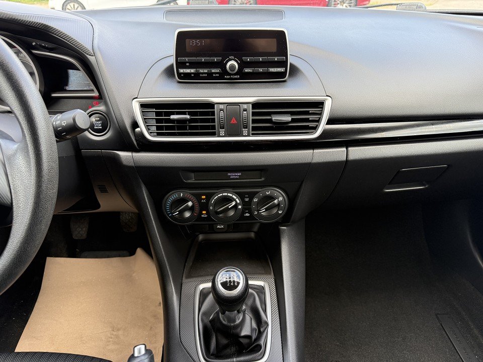Fahrzeugabbildung Mazda 3 SKYACTIV-G 100 6GS AL-PRIME