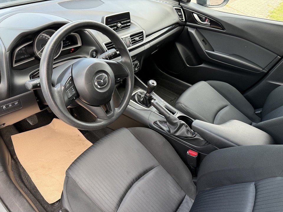 Fahrzeugabbildung Mazda 3 SKYACTIV-G 100 6GS AL-PRIME
