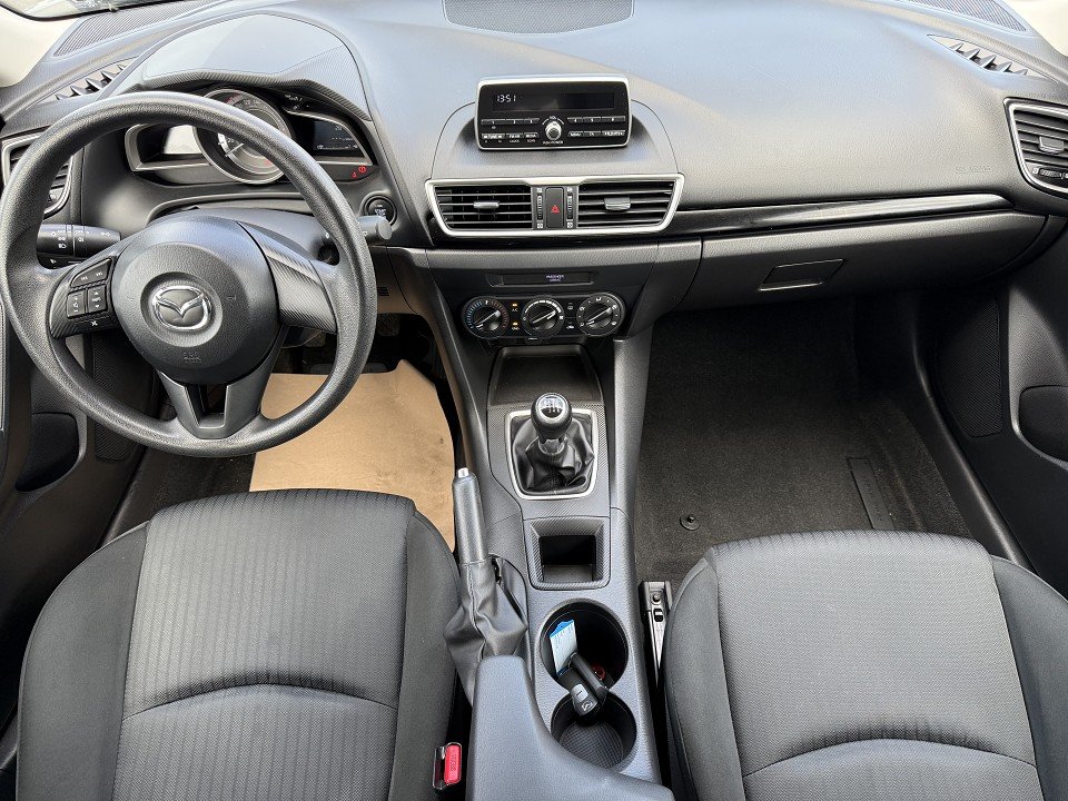 Fahrzeugabbildung Mazda 3 SKYACTIV-G 100 6GS AL-PRIME