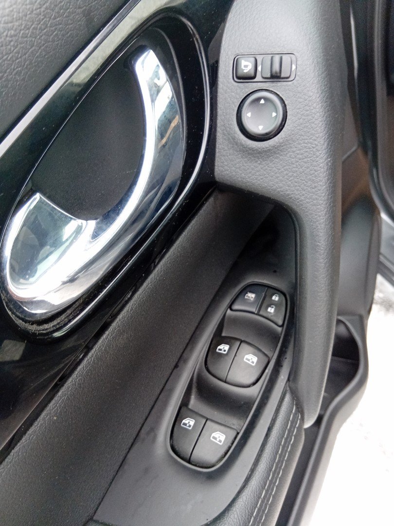 Fahrzeugabbildung Nissan QASHQAI 1.7dCi N-Connecta