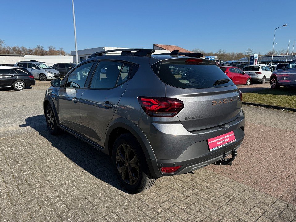 Fahrzeugabbildung Dacia Sandero Stepway Extreme+