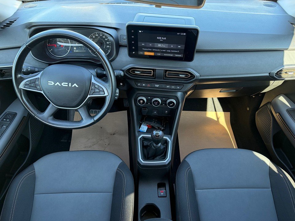 Fahrzeugabbildung Dacia Sandero Stepway Extreme+