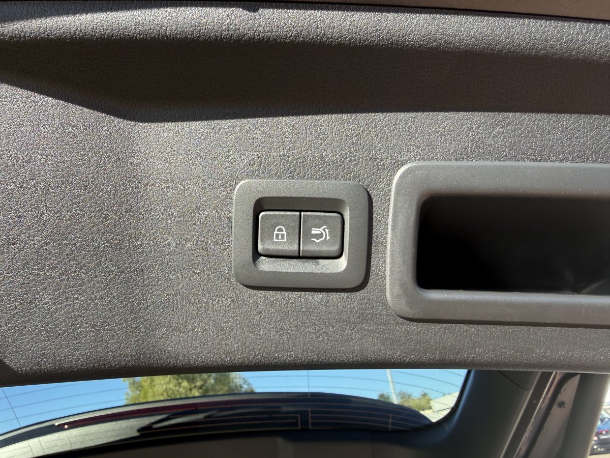 Fahrzeugabbildung Mazda CX-5 2.5L e-SKYACTIV G 141ps 6AT FWD Homura BLOP