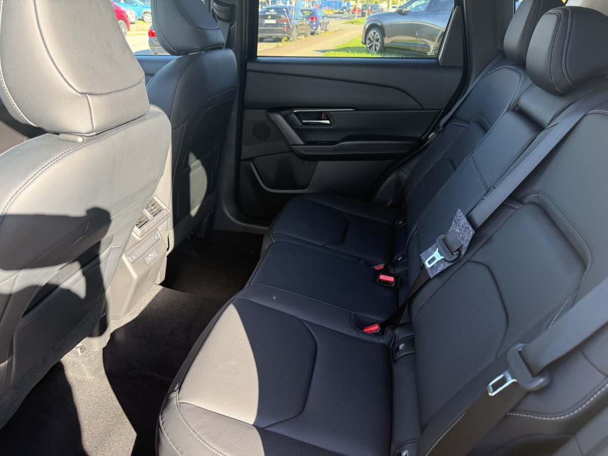 Fahrzeugabbildung Mazda CX-5 2.5L e-SKYACTIV G 141ps 6AT FWD Homura BLOP