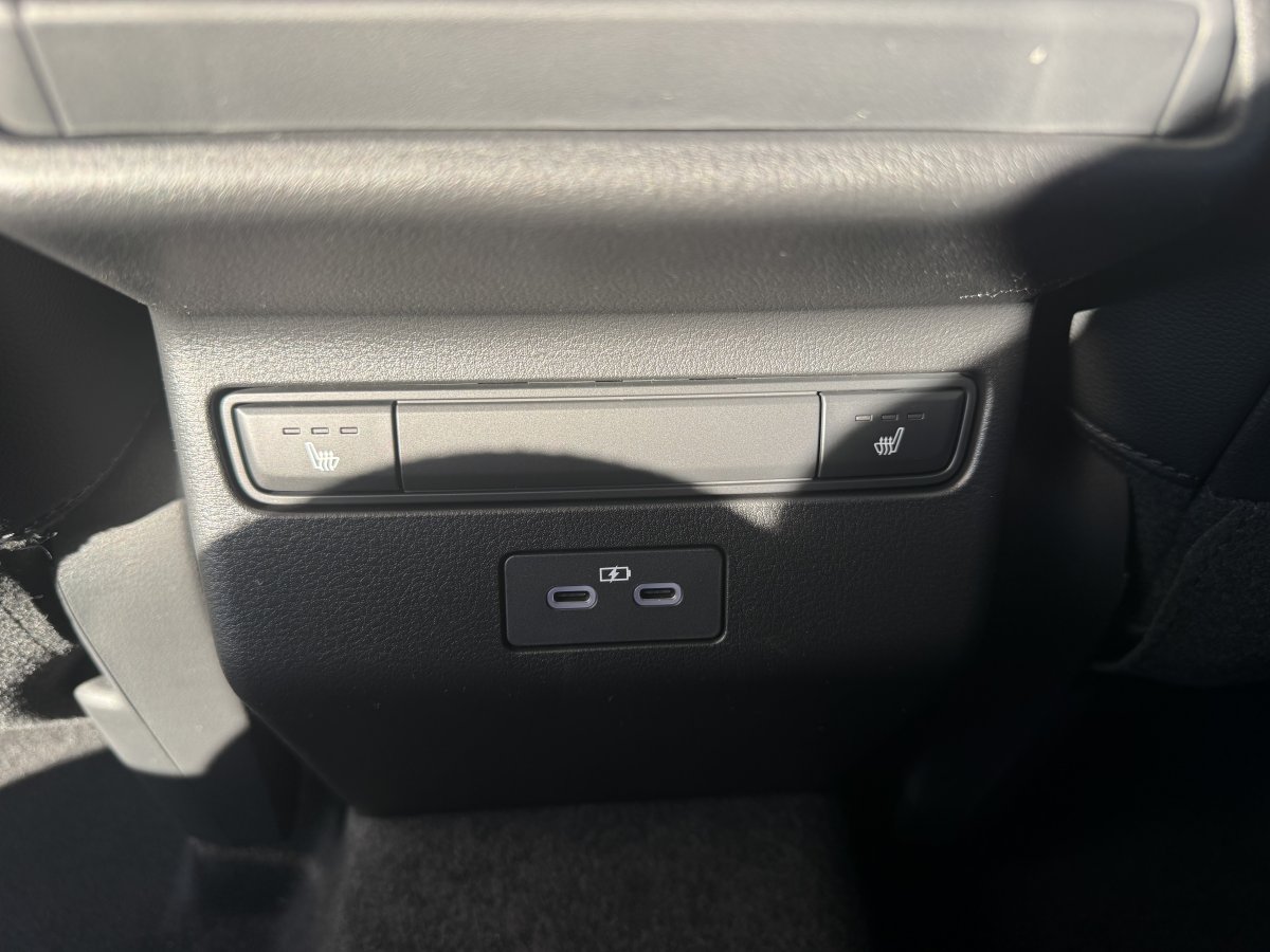 Fahrzeugabbildung Mazda CX-5 2.5L e-SKYACTIV G 141ps 6AT FWD Homura BLOP