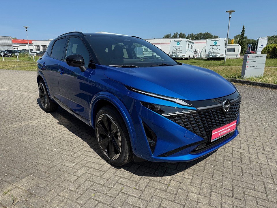 Fahrzeugabbildung Nissan QASHQAI 1.3 DIG-T MHEV 140PS 6MT 4x2 N-Design Komfort plus