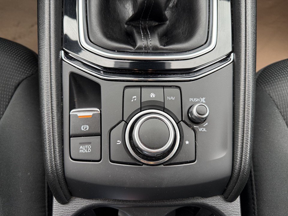 Fahrzeugabbildung Mazda CX-5 SKYACTIV-G 165 FWD 6GS AL-EXCLUSIVE NAV ACT-P A19