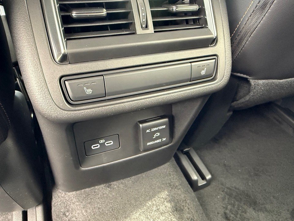 Fahrzeugabbildung Mazda CX-60 3.3L e-SKYACTIV D 254ps Homura COSO