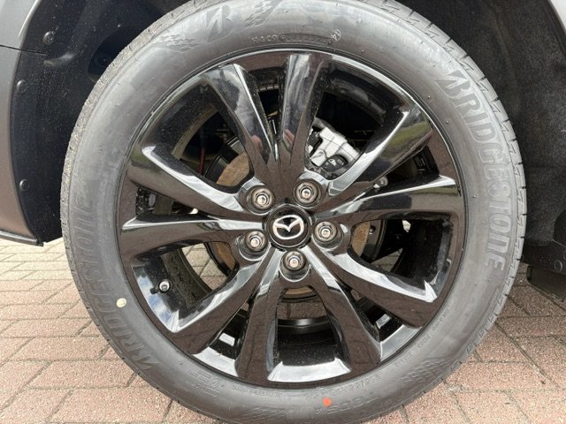 Fahrzeugabbildung Mazda CX-30 2.5L e-SKYACTIV G 140ps Homura
