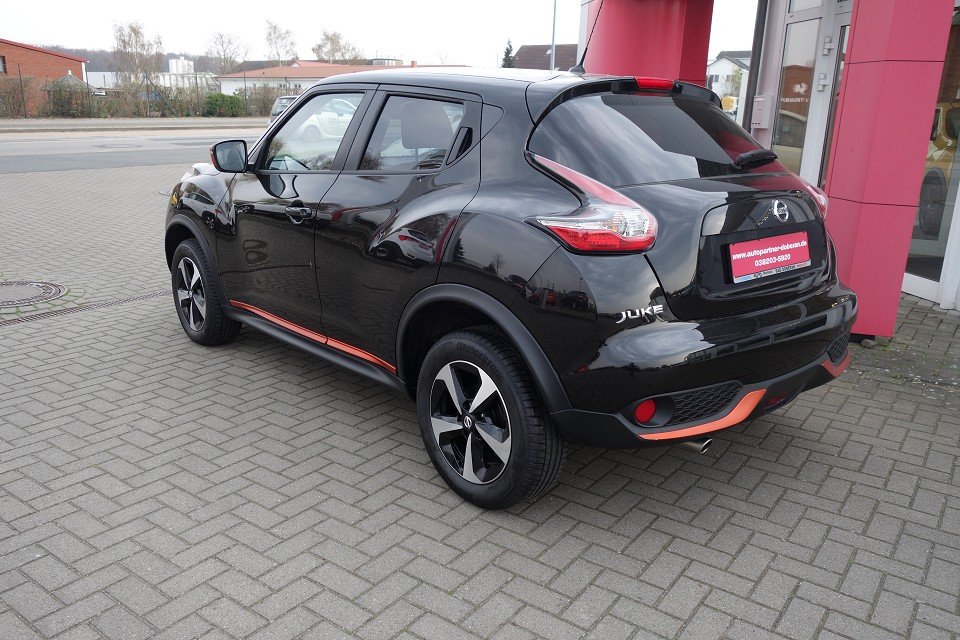 Fahrzeugabbildung Nissan Juke 1.6 CVT 4x2 N-Connecta