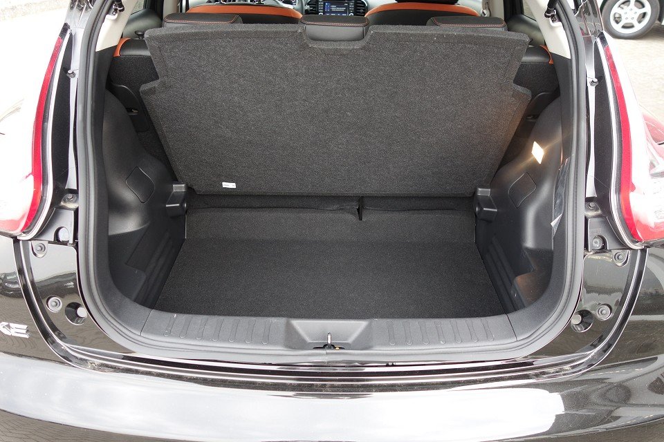 Fahrzeugabbildung Nissan Juke 1.6 CVT 4x2 N-Connecta