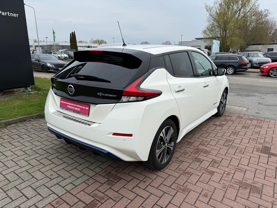Fahrzeugabbildung Nissan LEAF 40kWh N-Connecta Winter LED ProPilot