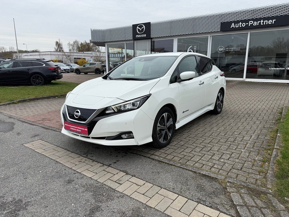 Fahrzeugabbildung Nissan LEAF 40kWh N-Connecta Winter LED ProPilot