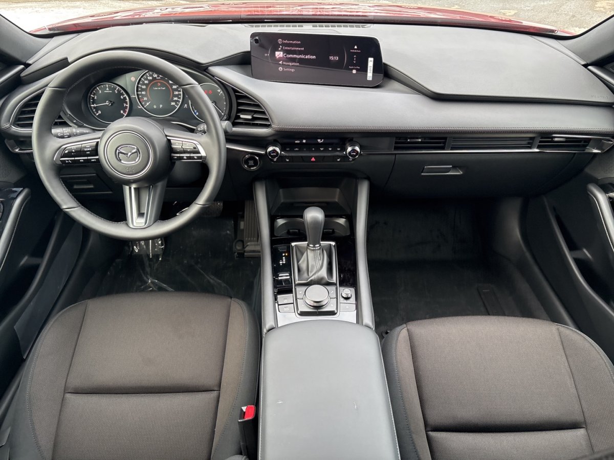 Fahrzeugabbildung Mazda 3 2.5L e-SKYACTIV G 140ps
