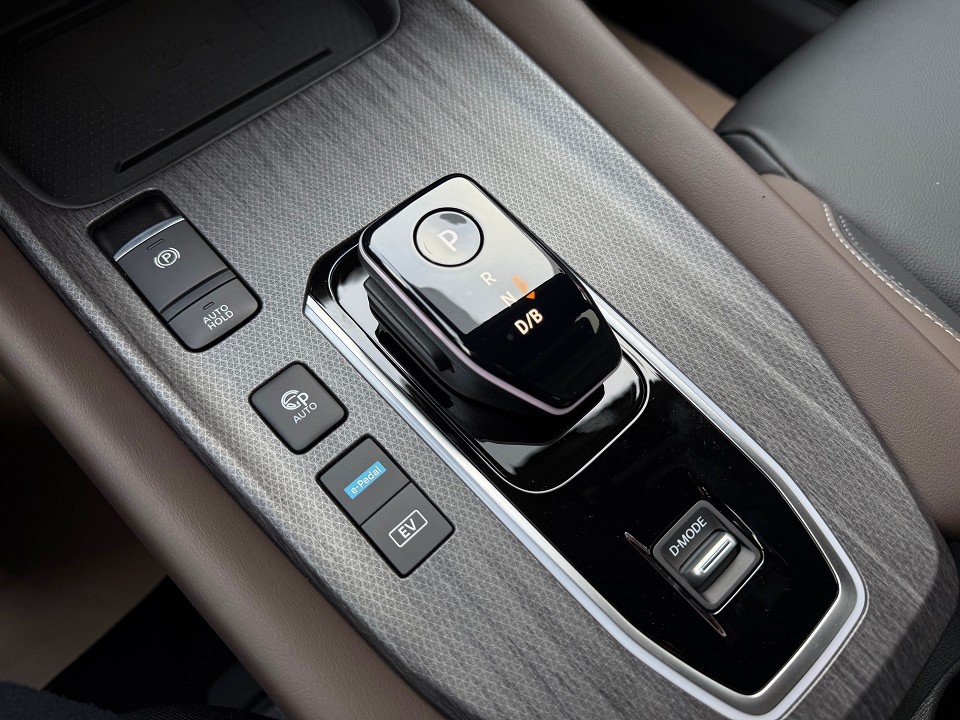 Fahrzeugabbildung Nissan QASHQAI MY24 1.5 VC-T e-POWER 190PS 4x2 Tekna AHK