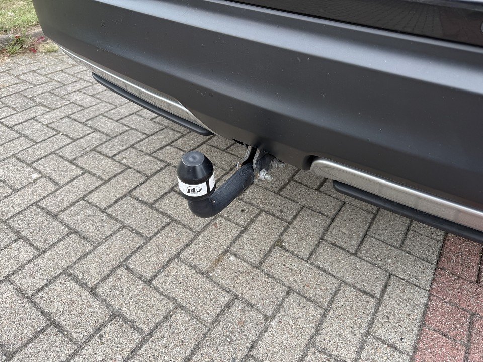 Fahrzeugabbildung Nissan QASHQAI N-Connecta 1.7 dCi DCT 4x4