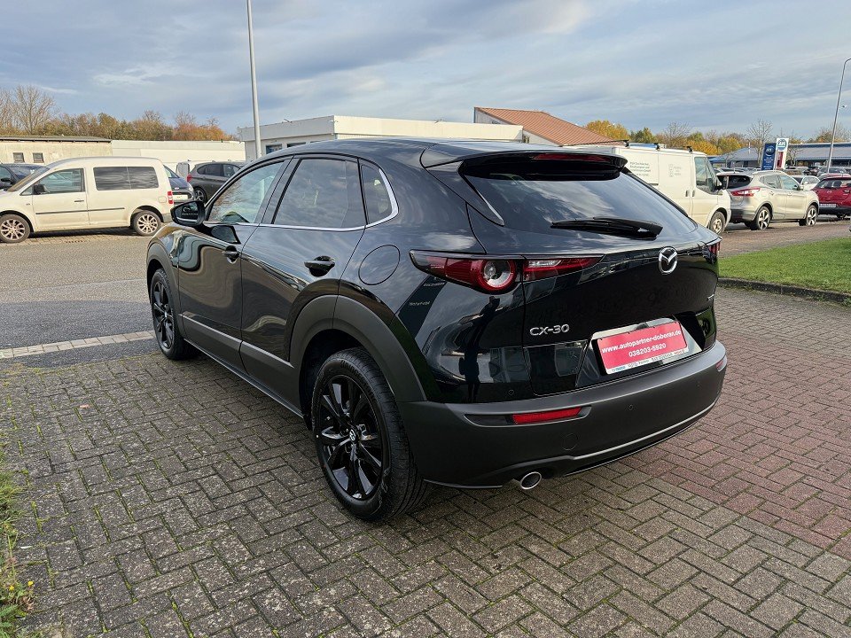 Fahrzeugabbildung Mazda CX-30 2.5L e-SKYACTIV G 140ps 6MT Homura