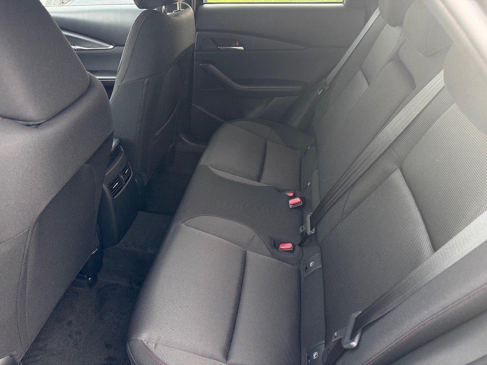 Fahrzeugabbildung Mazda CX-30 2.5L e-SKYACTIV G 140ps 6MT Homura