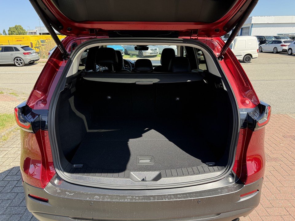 Fahrzeugabbildung Mazda CX-5 2.5L e-SKYACTIV G 141ps 6AT FWD Centre-Line