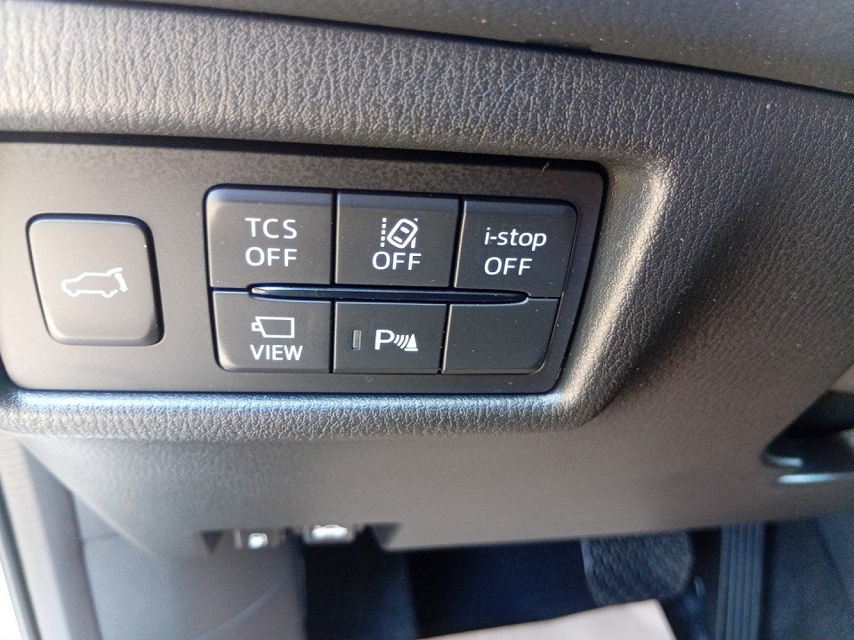 Fahrzeugabbildung Mazda CX-5 2.5L SKYACTIV G 194ps 6AT FWD ADVANTAGE