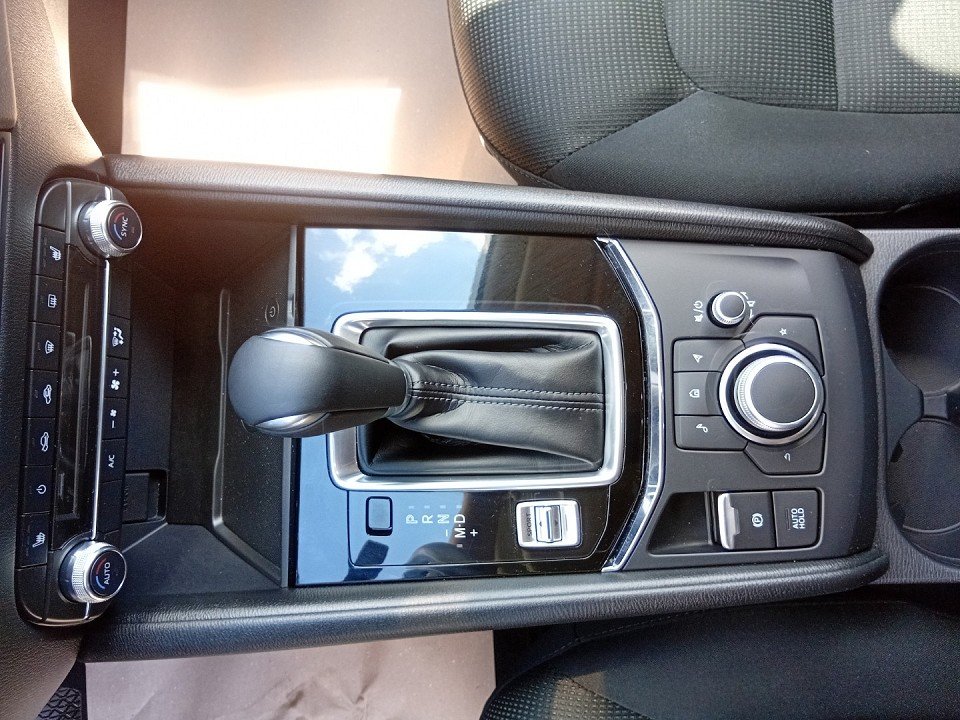 Fahrzeugabbildung Mazda CX-5 2.5L SKYACTIV G 194ps 6AT FWD ADVANTAGE