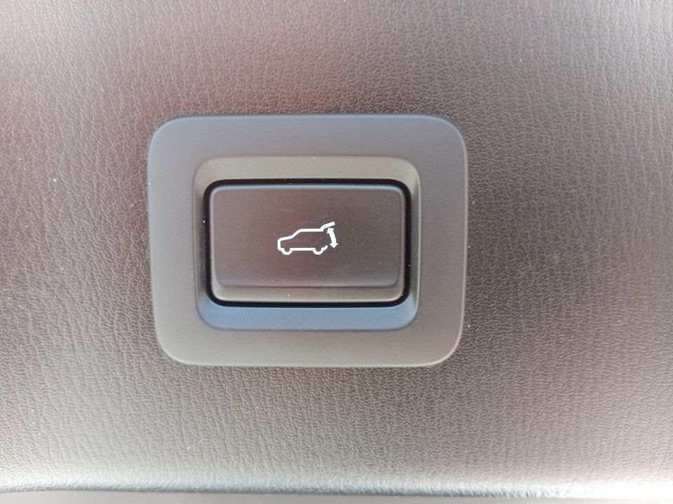Fahrzeugabbildung Mazda CX-5 2.5L SKYACTIV G 194ps 6AT FWD ADVANTAGE