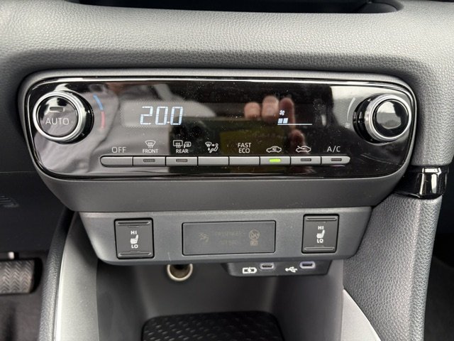 Fahrzeugabbildung Mazda 2 Hybrid 1.5L Hybrid VVT-i 116 CVT Exclusive-Line