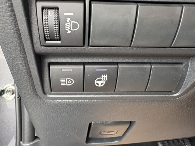 Fahrzeugabbildung Mazda 2 Hybrid 1.5L Hybrid VVT-i 116 CVT Exclusive-Line