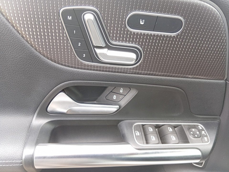 Fahrzeugabbildung Mercedes-Benz B220d 4Matic