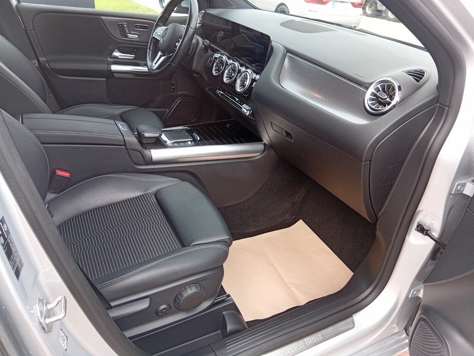 Fahrzeugabbildung Mercedes-Benz B220d 4Matic