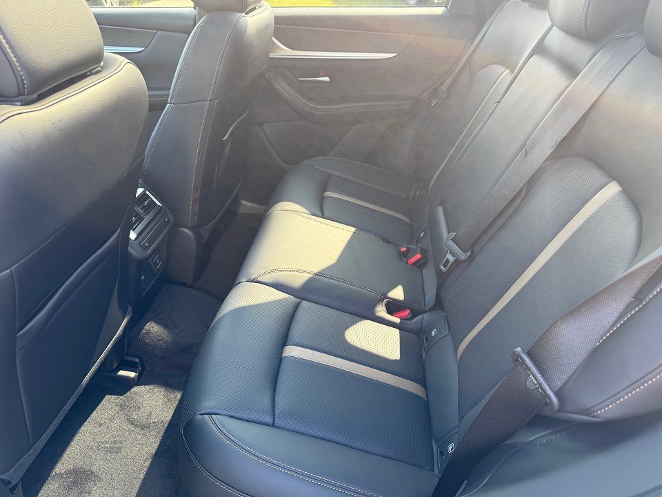 Fahrzeugabbildung Mazda CX-60 3.3L e-SKYACTIV D 254ps AWD Homura Plus