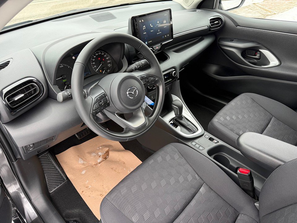Fahrzeugabbildung Mazda 2 Hybrid 1.5L Hybrid VVT-i 116 Centre-Line