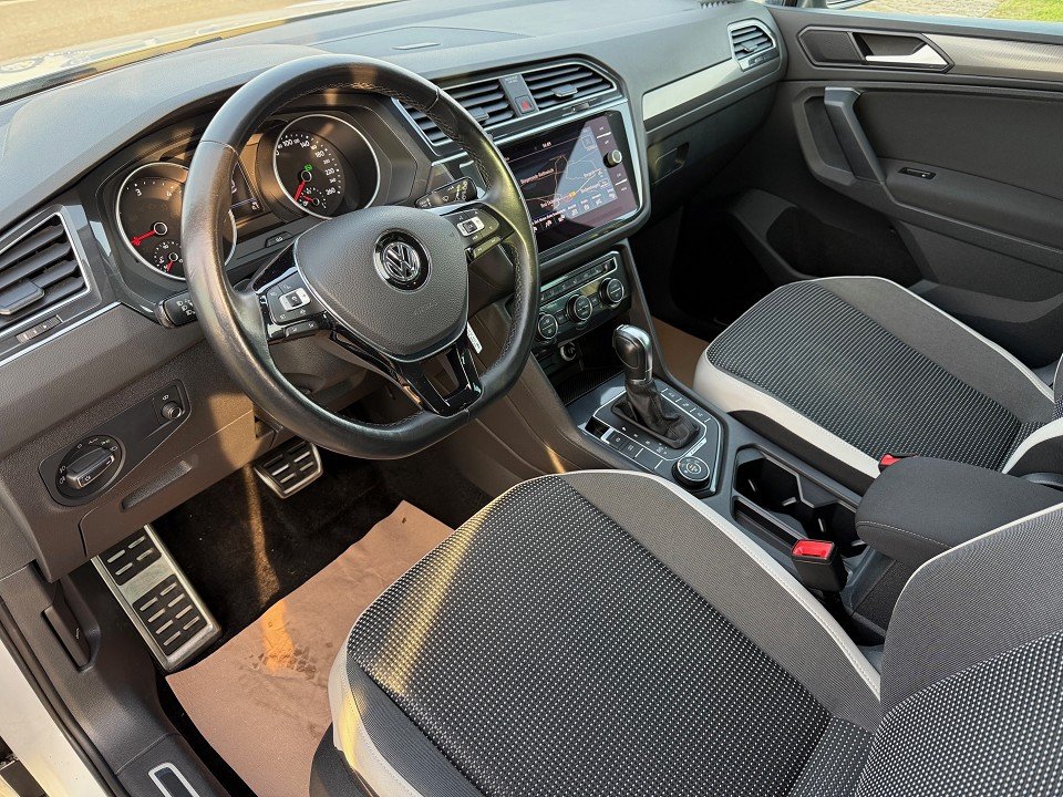 Fahrzeugabbildung Volkswagen Tiguan OFFROAD Start-Stopp 4Motion