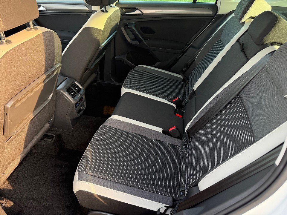 Fahrzeugabbildung Volkswagen Tiguan OFFROAD Start-Stopp 4Motion