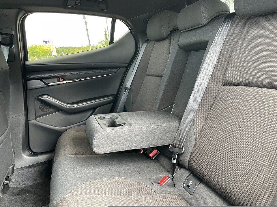 Fahrzeugabbildung Mazda 3 2.0L e-SKYACTIV G 150ps Exclusive-line DASO DESI