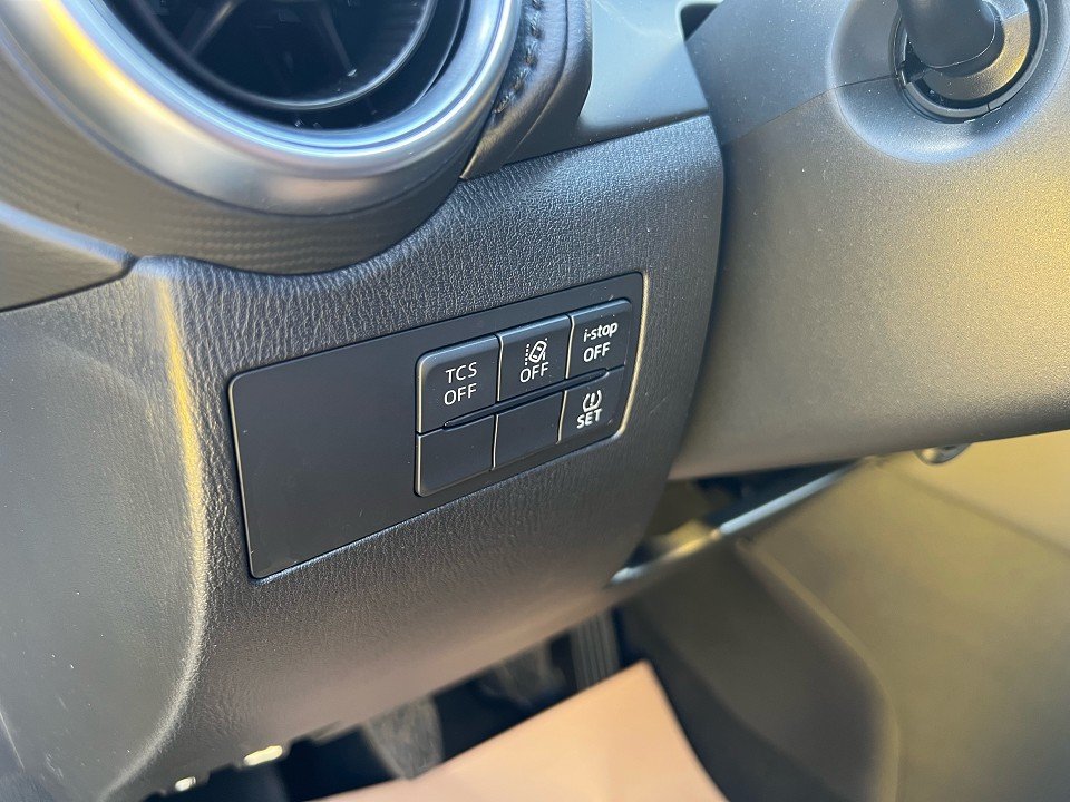 Fahrzeugabbildung Mazda CX-3 SKYACTIV-G 120 AL-KIZOKUINT NAV