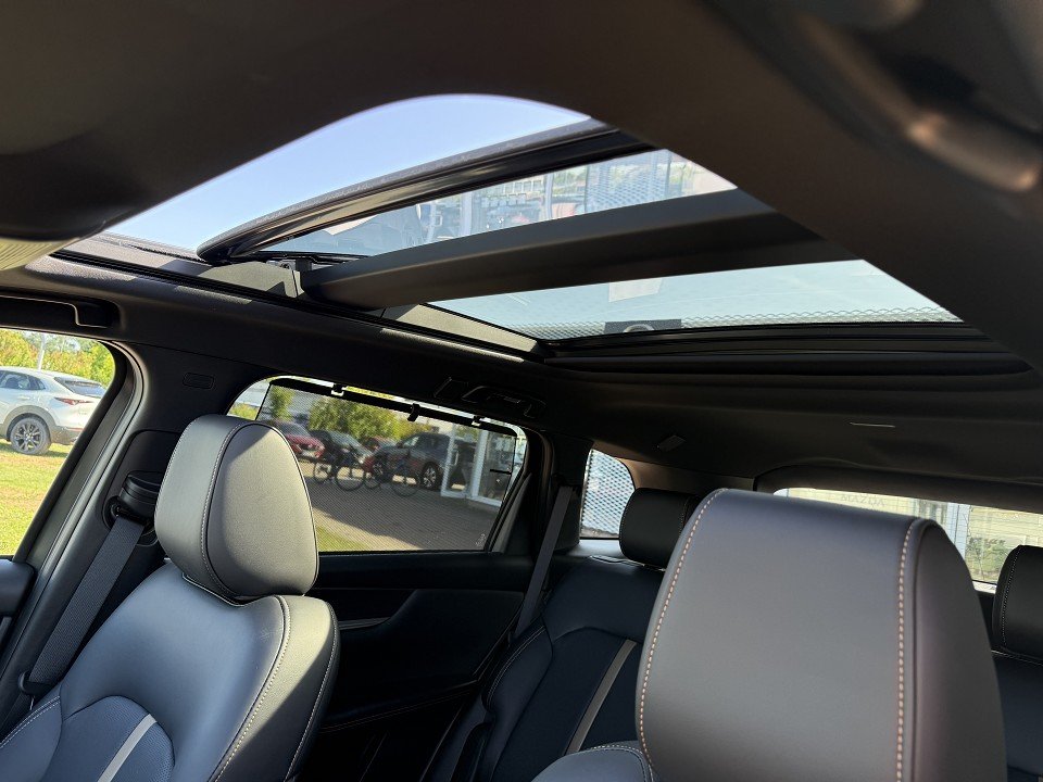 Fahrzeugabbildung Mazda CX-80 e-SKYACTIV D 254ps Homura Plus BLOP