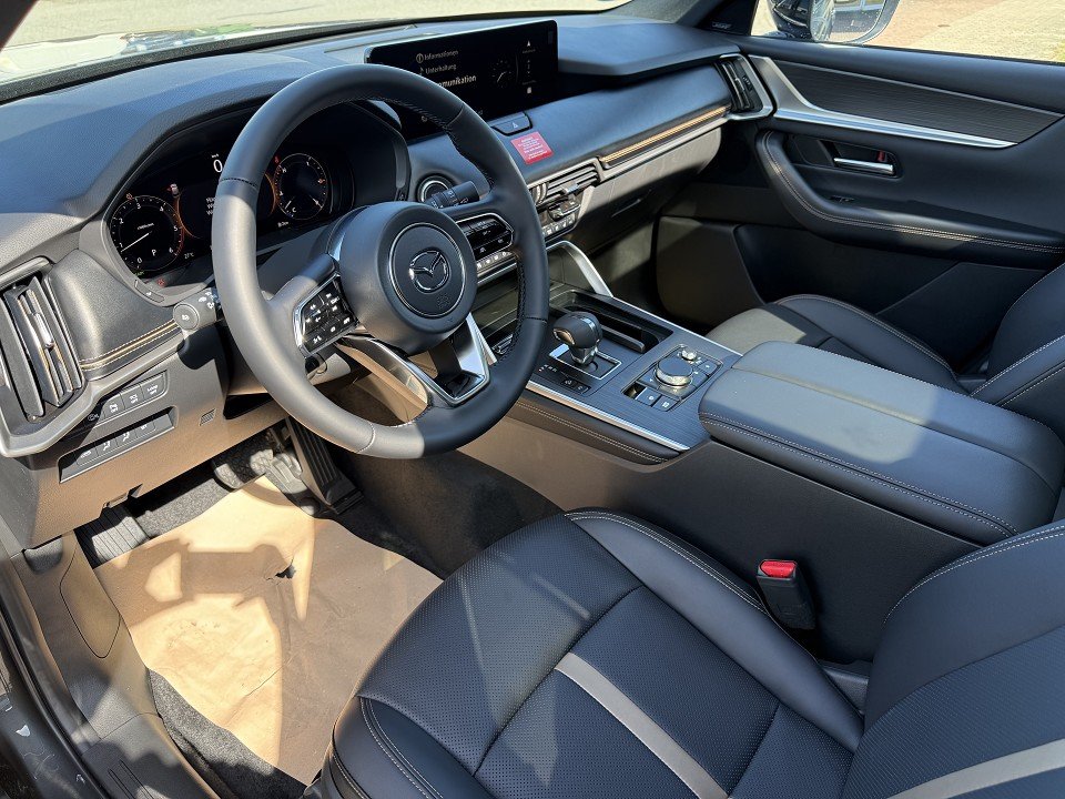 Fahrzeugabbildung Mazda CX-80 e-SKYACTIV D 254ps Homura Plus BLOP