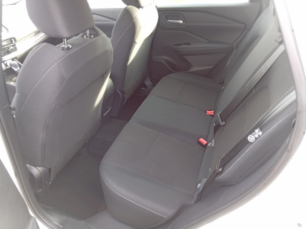 Fahrzeugabbildung Nissan QASHQAI 1.3 DIG-T MHEV 140 PS Visia