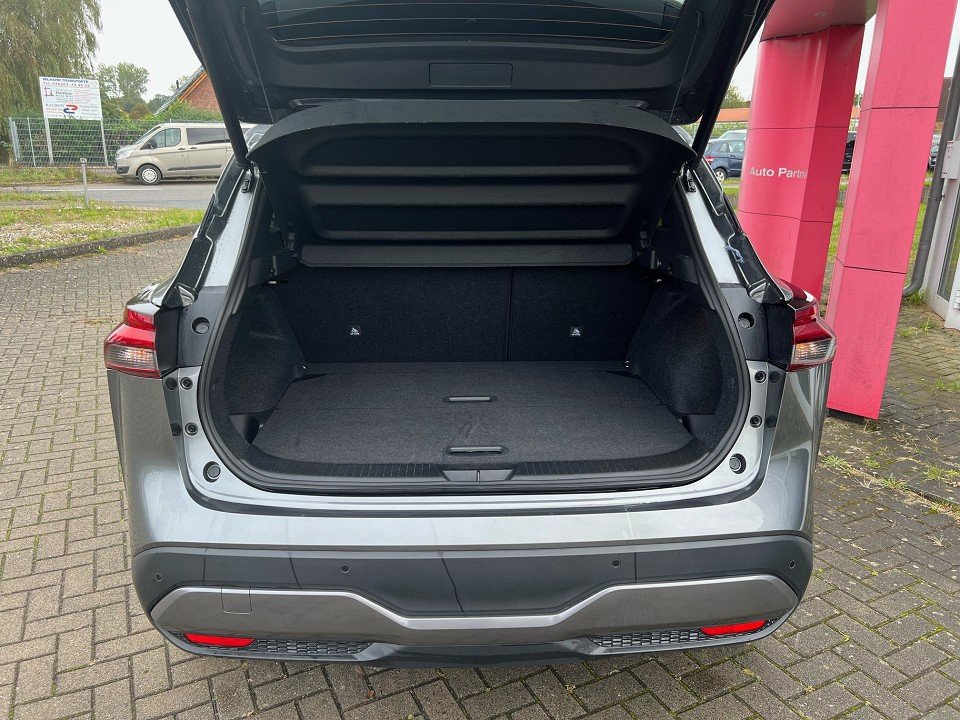 Fahrzeugabbildung Nissan QASHQAI 1.3 DIG-T MHEV Xtronic N-Connecta Winter Business