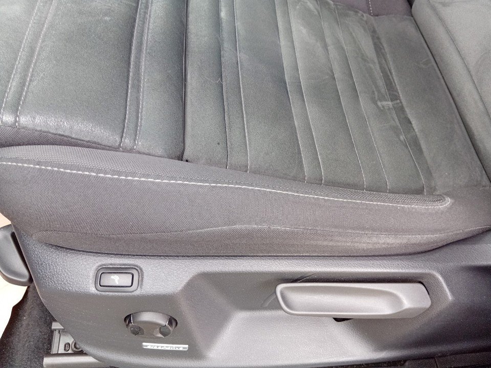Fahrzeugabbildung Volkswagen Touran Highline BMT/Start-Stopp