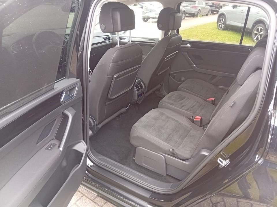 Fahrzeugabbildung Volkswagen Touran Highline BMT/Start-Stopp