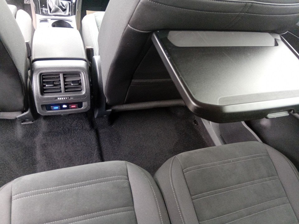 Fahrzeugabbildung Volkswagen Touran Highline BMT/Start-Stopp