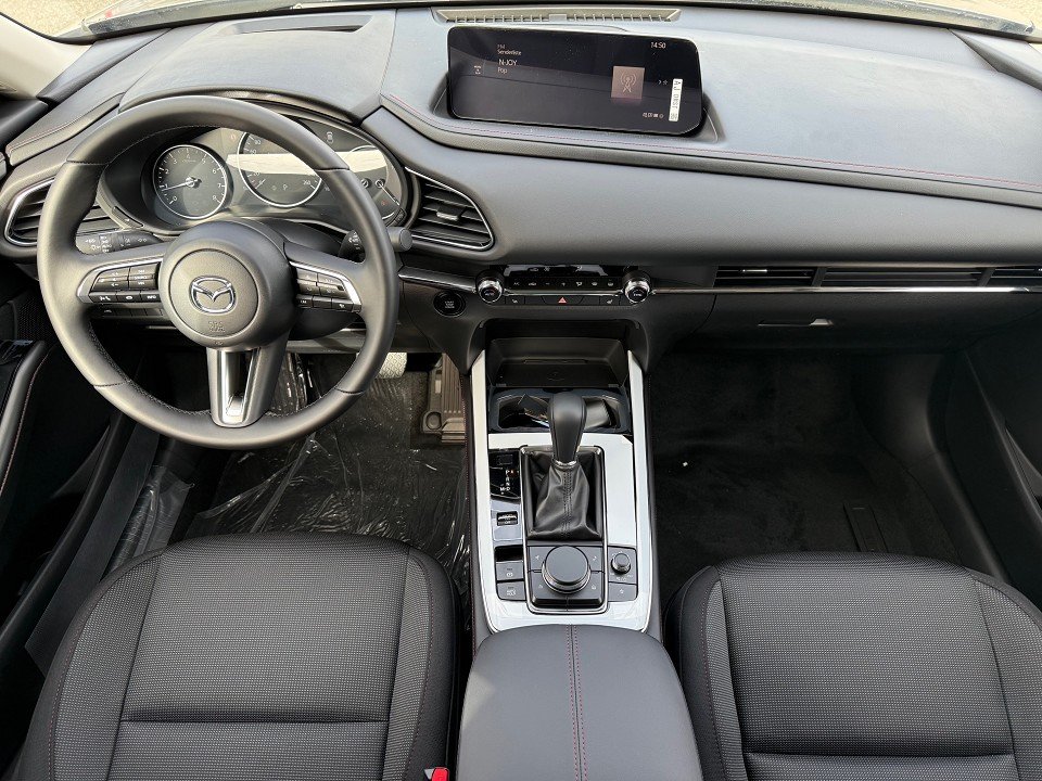 Fahrzeugabbildung Mazda CX-30 2.5L e-SKYACTIV G 140ps 6AT Homura